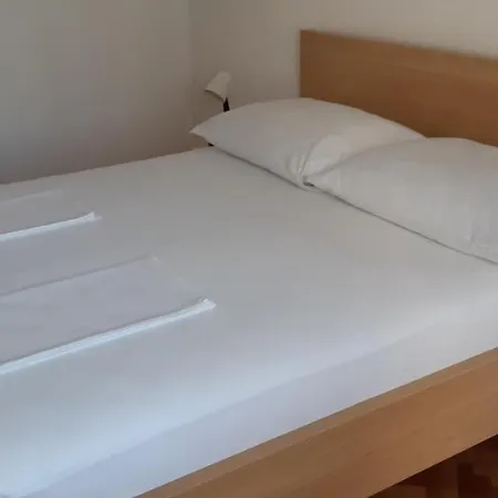 Gasthof & Luka Starigrad Paklenica