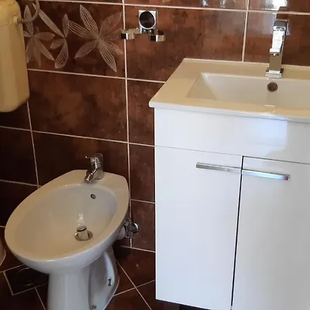 & Luka Starigrad Paklenica