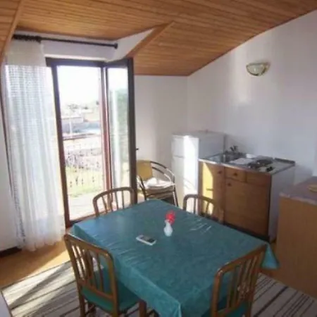 & Luka Starigrad Paklenica